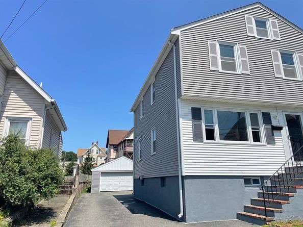 41 Edmund St, Malden MA 02148