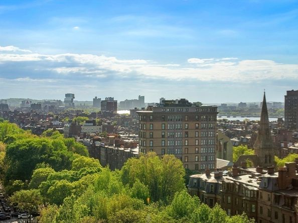 2 Commonwealth Avenue 15EF, Boston MA 02116
