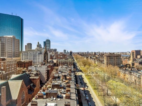 2 Commonwealth Avenue 15EF, Boston MA 02116