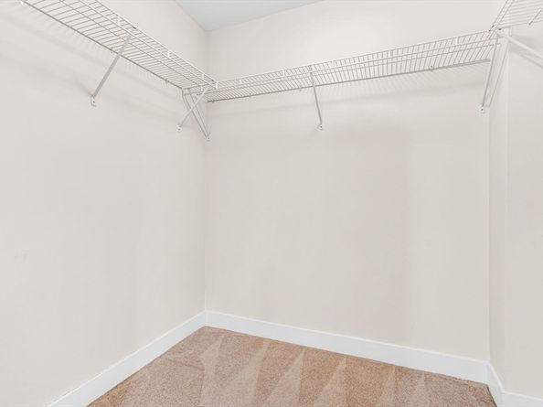 321 Hammond Pond Parkway 103, Brookline MA 02467