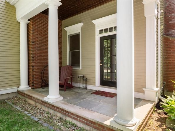 126 Georgetown Rd, West Newbury MA 01985