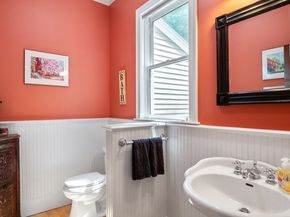 126 Georgetown Rd, West Newbury MA 01985