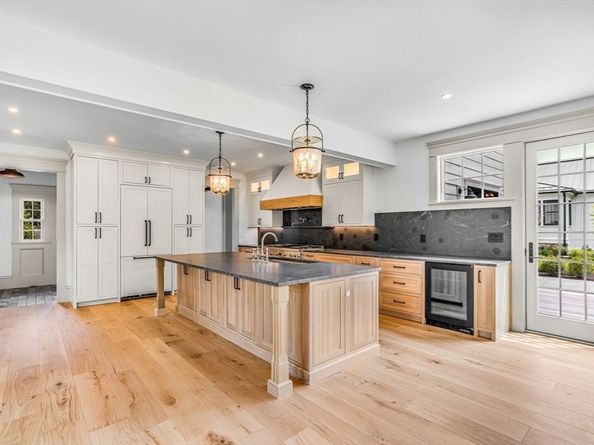 16 Hatch Farm Lane, Concord MA 01742