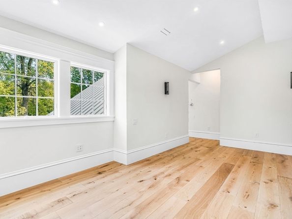 16 Hatch Farm Lane, Concord MA 01742