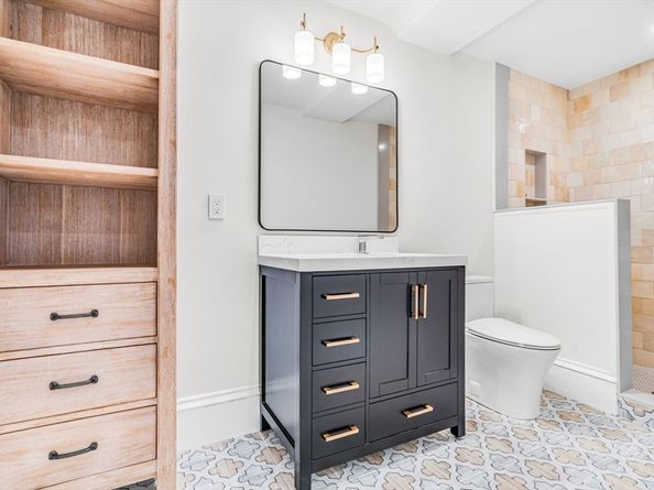 16 Hatch Farm Lane, Concord MA 01742