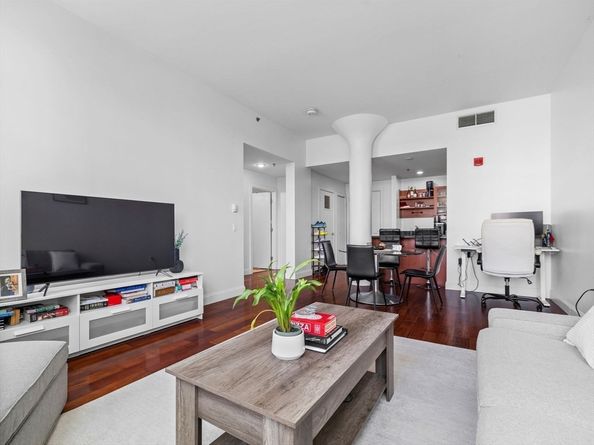 150 Cambridge St 403, Cambridge MA 02141