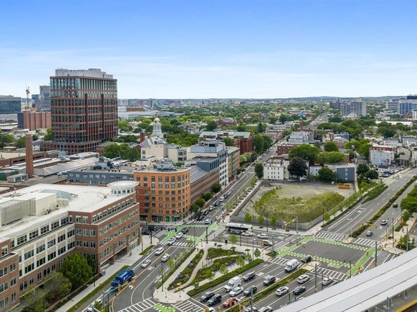 150 Cambridge St 403, Cambridge MA 02141