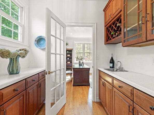 45 Anselm Way, Sudbury MA 01776