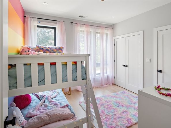 70 Washington St 70, Newton MA 02458