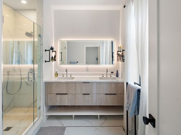 70 Washington St 70, Newton MA 02458