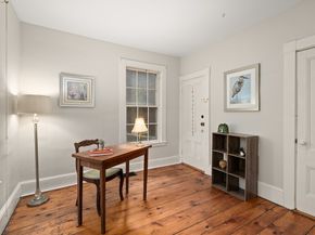 148-150 Pleasant St 2, Marblehead MA 01945
