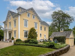 13 Cottage St, Marion MA 02738