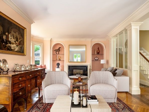 13 Cottage St, Marion MA 02738