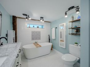 43 Mill Rd, North Andover MA 01845