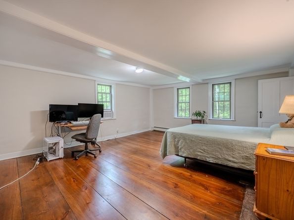 43 Mill Rd, North Andover MA 01845