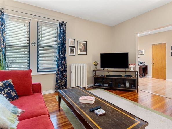 1404 Commonwealth Ave 48, Boston MA 02135