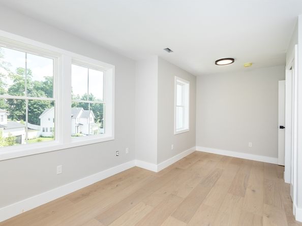 22 Irene Circle, Waltham MA 02453