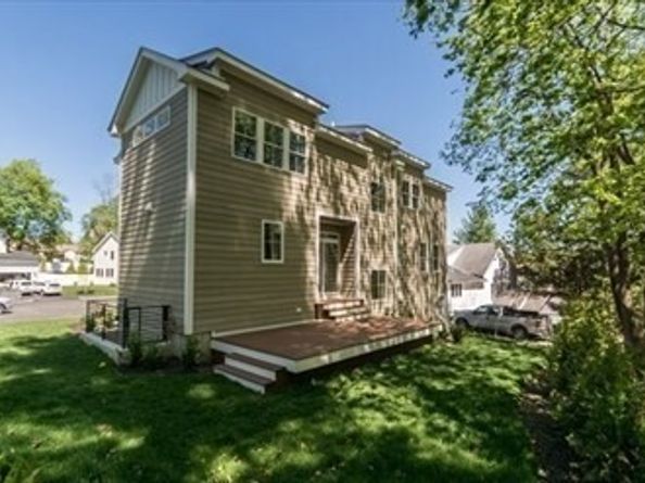 22 Irene Circle, Waltham MA 02453