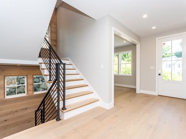 22 Irene Circle, Waltham MA 02453