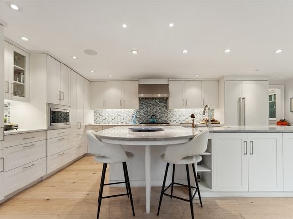 50 Surfside, Quincy MA 02171