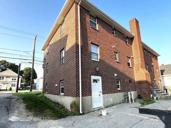 475-479 Sea Street 2, Quincy MA 02169