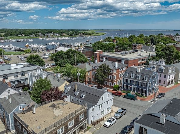 14-18 Market St, Newburyport MA 01950