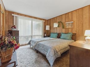 709 Walnut Plain Rd, Rochester MA 02770