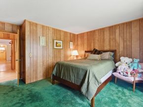 709 Walnut Plain Rd, Rochester MA 02770