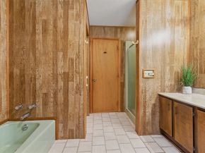 709 Walnut Plain Rd, Rochester MA 02770