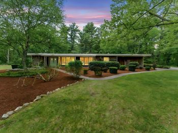 709 Walnut Plain Rd