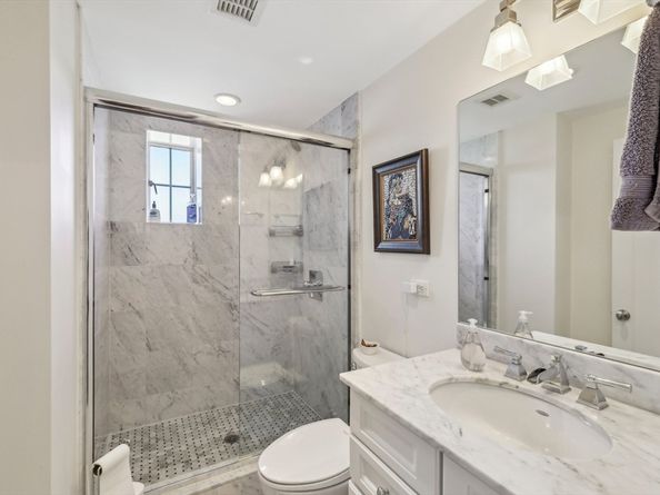 20 Chapel Street B811, Brookline MA 02446