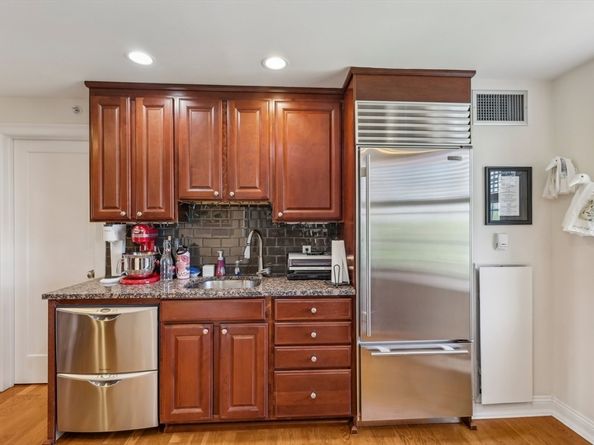 20 Chapel Street B811, Brookline MA 02446