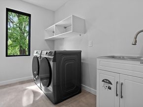 29 Hancock St, Bedford MA 01730