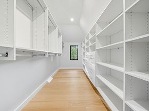 29 Hancock St, Bedford MA 01730