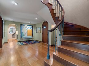 85 Gate House Rd, Newton MA 02467