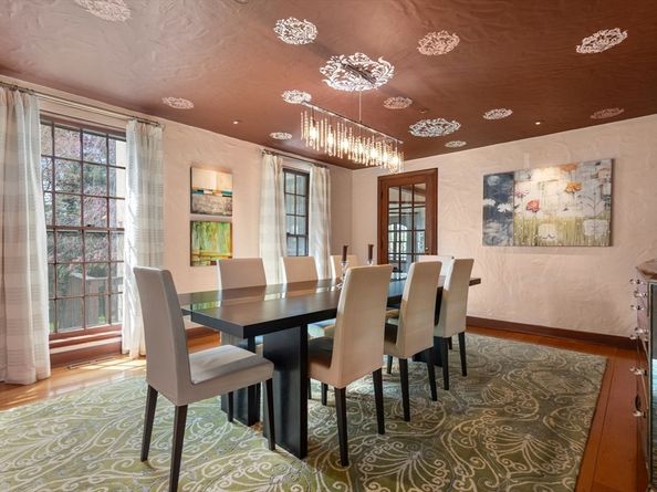 85 Gate House Rd, Newton MA 02467