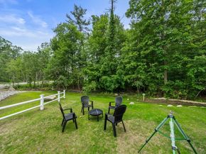 10 Mccue Circle, Abington MA 02351