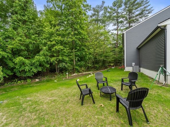 10 Mccue Circle, Abington MA 02351