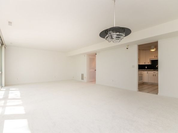 241 Perkins Street J602, Boston MA 02130