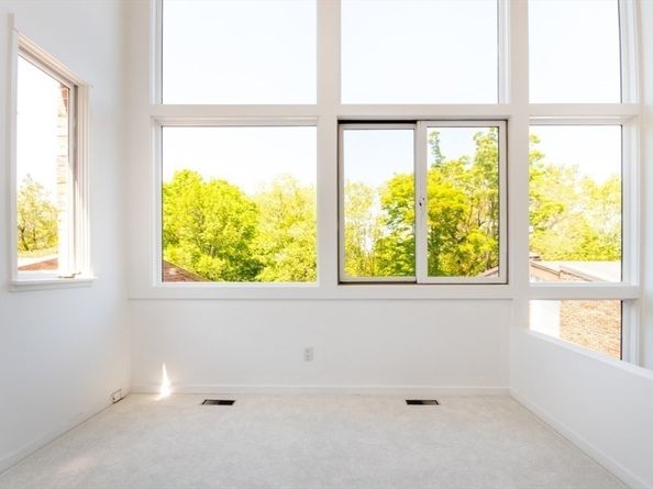 241 Perkins Street J602, Boston MA 02130