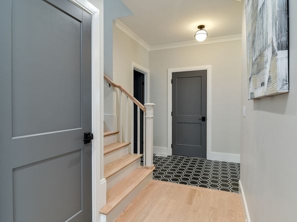20 Walcott St, Natick MA 01760