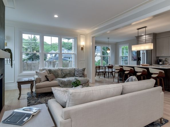 20 Walcott St, Natick MA 01760