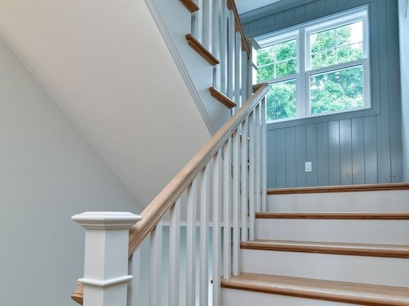 20 Walcott St, Natick MA 01760
