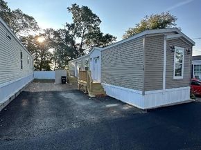 103 Newbury 3, Danvers MA 01923