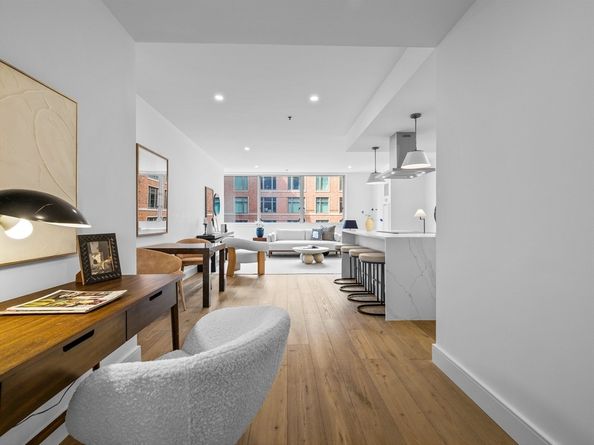234 Causeway St 702, Boston MA 02114