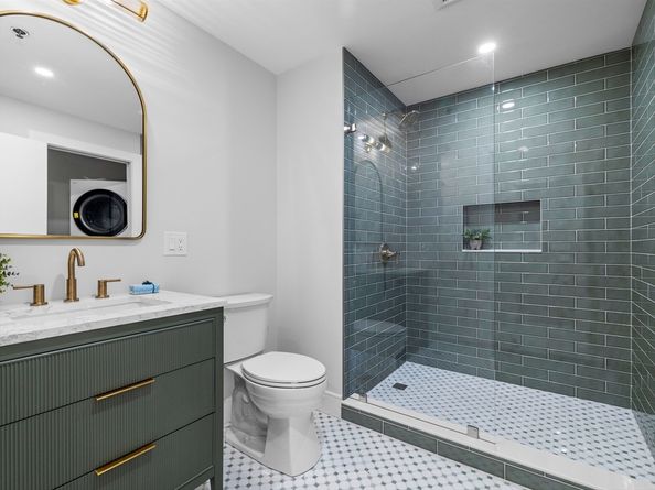 234 Causeway St 702, Boston MA 02114
