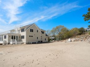 220 Atlantic St, Gloucester MA 01930
