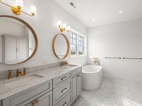 220 Atlantic St, Gloucester MA 01930