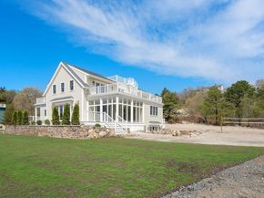 220 Atlantic St, Gloucester MA 01930