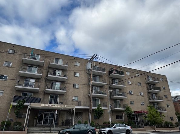 121 Tremont St B1, Boston MA 02135